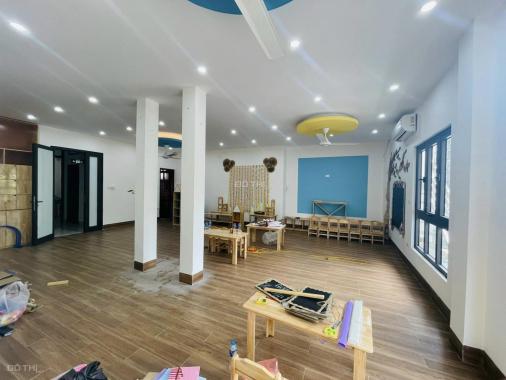 Hàng xóm Ngoại Giao Đoàn - thang máy - ô tô tránh - DT 119m2 x 8m MT chỉ 20.5 tỷ.