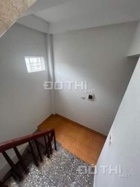 Bán nhà Việt Hưng 4 tầng, 2 thoáng, giá nhô 2 tỷ, 2 thoáng