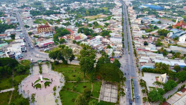 Lô Đất Cực Đẹp (7x20) 140m2 Trong KDC nằm Ngay TTHC Thành Phố Đức Hòa ,gần KCN Tân Đức
