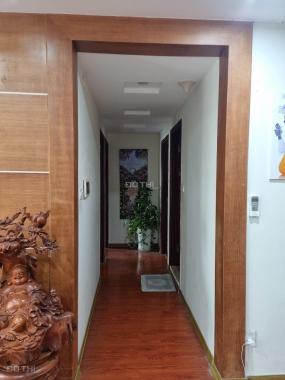Giá bán chỉ 4,4 tỷ cho căn hộ Mulberry Lane, thiết kế 3PN và 1 phòng thờ, ban công ĐN mát, full NT