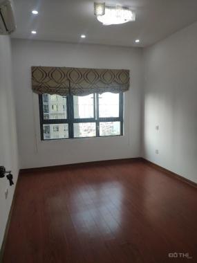 Giá bán chỉ 4,4 tỷ cho căn hộ Mulberry Lane, thiết kế 3PN và 1 phòng thờ, ban công ĐN mát, full NT
