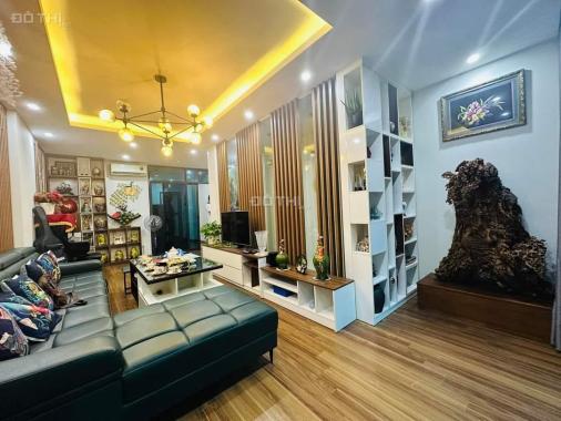 NHÀ 5 TẦNG CỰC CHẤT CỰC HIẾM GIÁ CỰC ÊM KĐT VĂN PHÚ