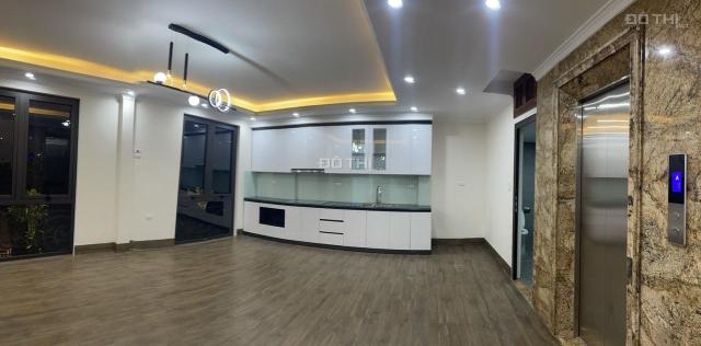 Bán nhà Đào Tấn, Phan Kế Bính DT 40 m xây 6 t thang máy lô góc giá nhỉnh 10 tỷ ô tô vào