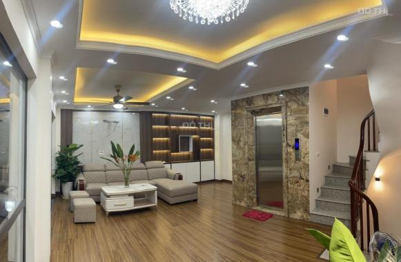 Bán nhà Đào Tấn, Phan Kế Bính DT 40 m xây 6 t thang máy lô góc giá nhỉnh 10 tỷ ô tô vào
