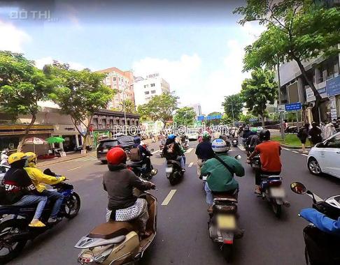 Bán nhà góc 2 mặt tiền đường Đinh Tiên Hoàng, Quận 1, 450m2 đất, tiện kinh doanh