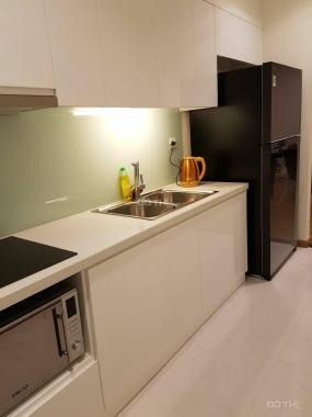 Chính chủ tôi cho thuê CHCC Vinhomes Nguyễn Chí Thanh 2PN, đủ đồ nội thất. LH đt 0344529391 xem nhà