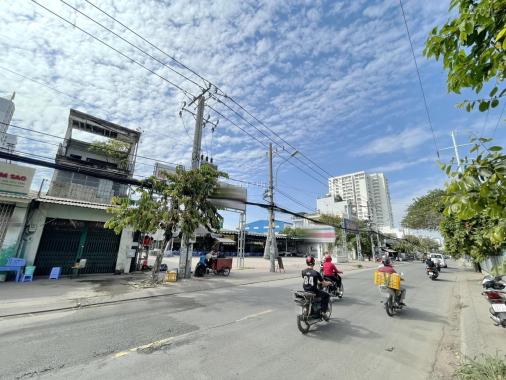 Bán lô đất khủng DT 50x40m số 385 Trần Xuân Soạn giá 220 tỷ Quận 7