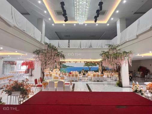 BÁN GẤP TRUNG TÂM TIỆC CƯỚI HÀ NỘI GIÁ CỰC RẺ
