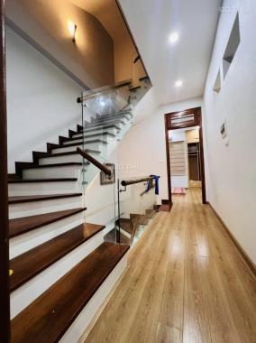 Bán nhà 5T Chiến Thắng, Hà Đông, 60m2 -  Mới đẹp – 10m ra phố - Kinh doanh, Tiện ích vô vàn