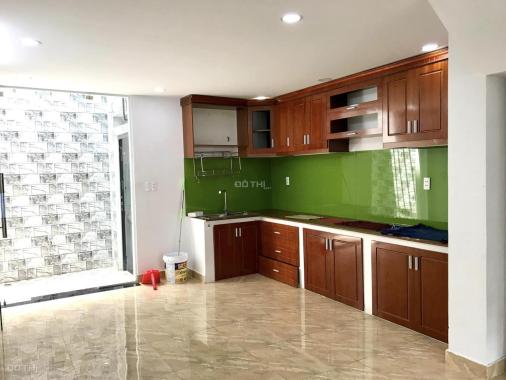 CHÍNH CHỦ BÁN NHÀ 4 TẦNG, HƠN  6 TỶ DT: 73M2, HXH,SÁT CHỢ, GÒ VẤP