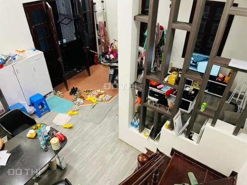Bán nhà phân lô phố đội nhân lô góc kinh doanh sầm uất