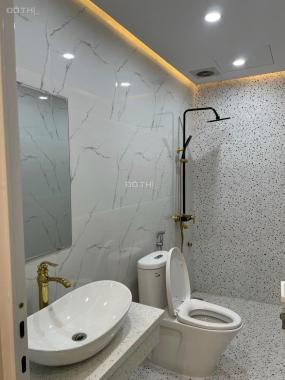 Nhà đẹp long lanh ngõ 235 Yên Hoà, giá 5.15 tỷ, 35m2x5T, ở luôn ẢNH THẬT