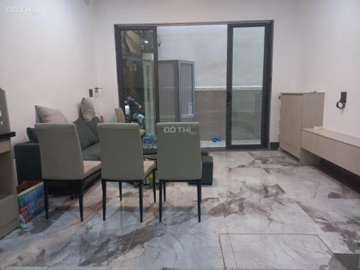 Bán nhà phố Đặng Văn Ngữ - Hồ Đắc Di . Cách đường ô tto 30m , DT 37m - Giá bán 4.95 tỷ