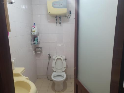 Bán căn hộ tập thể tầng 1 gần hồ Hai Bà Trưng – Tiện ích ngập tràn, một bước ra ô tô.