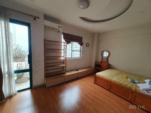 Bán cc ở Làng quốc tế thăng long, CĂN GÓC 131,5M2, 3 ngủ, sửa đẹp đúng như ảnh