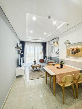 Cho thuê căn góc 2 ngủ 2 vệ sinh The Minato Residence giá 17 triệu bao phí quàn lý