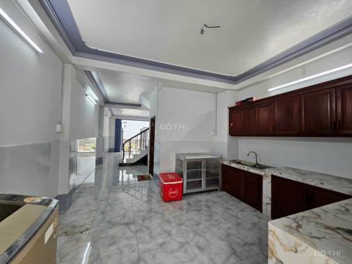 Bán nhà lầu mới đẹp hẻm 125 đường 30/4 , phường xuân khánh . Giá chỉ 2,49 tỷ