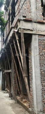 Cần bán 2 căn nhà Ngọc Hà, Ba Đình diện tích sổ đỏ 30m2 xây 5 tầng giá chào 4.6 tỷ.