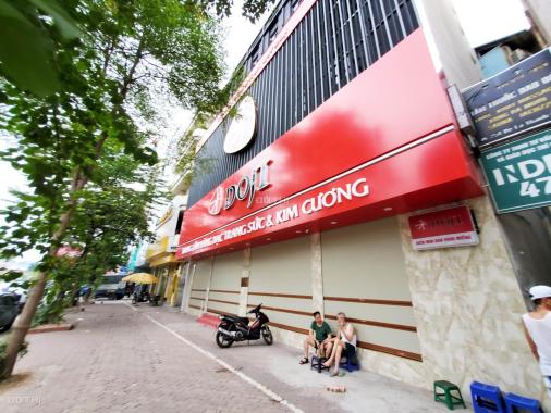 Chủ gửi bán kín căn nhà lô góc 500m2, mặt tiền 10.8m, pháp lý chắc chắn, mặt phố Xã Đàn, Đống Đa