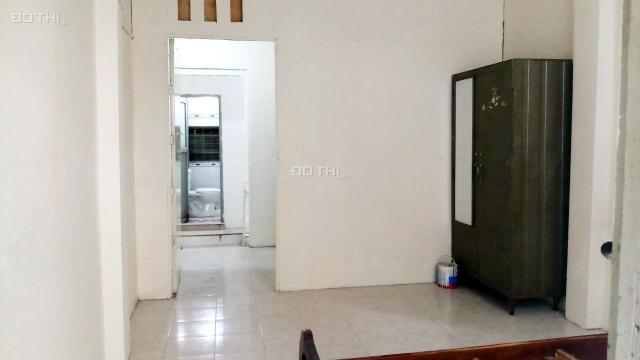 Cho thuê nhà HXH Huỳnh Văn Bánh, Phú Nhuận, 3 tầng, thông ra chợ PN