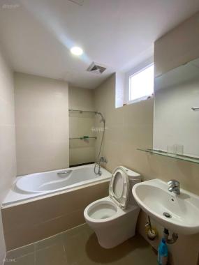 Cho thuê căn góc 2 ngủ view sân vận động LC chung cư SHP Plaza giá 14 triệu bao phí có thoả thuận