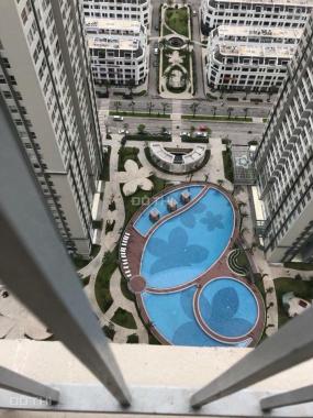 Cho thuê căn hộ Duplex Vinhomes Gardenia, 3PN, 2WC, đủ đồ, view bể bơi, tầng đẹp