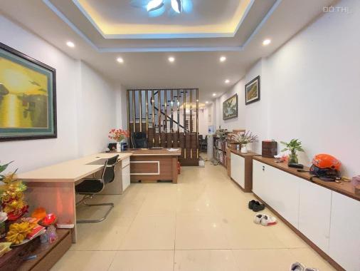 Bán nhà Lạc Long Quân, 20 m ra phố thoáng 2 mặt view Hồ Tây 43m2 6 tầng MT 4m Nhỉnh 7 tỷ