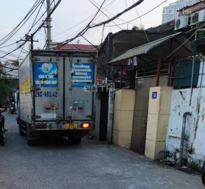 Chính chủ cần bán căn hộ tập thể tầng 1 (toà nhà 2 tầng) số 76 ngõ 364 đường Giải Phóng.