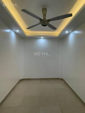 Thiện chí bán nhanh nhà đầu ngõ Phúc Xá, giá 7.2 tỷ, 60m2x5 tầng