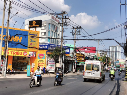 Kẹt ngân hàng Tôi bán gấp nhà Mặt tiền 1 lầu ngay góc Hương Lộ 3,gần ngay Eon Tân Phú,nhà đẹp