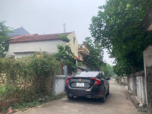 Hàng hiếm Dương Trạch, gần uỷ ban. Đường thông thoáng. Apphan giá 22tr/m 0916600248