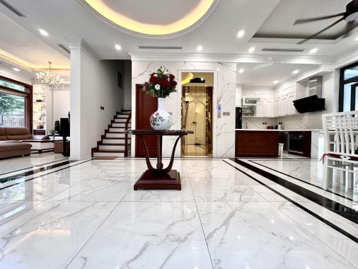 Cho thuê Biệt thự KĐT StarLake Ngoại Giao Đoàn, 5 P.Ngủ , Thang Máy, Nội thất Nhập Khẩu Full, 85tr