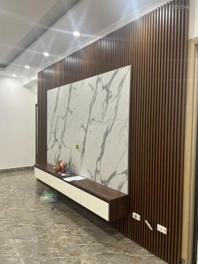 Cần bán căn chung cư phố Nguyễn Cơ Thạch , 90m2, 3N2VS, Giá 3 Tỷ3