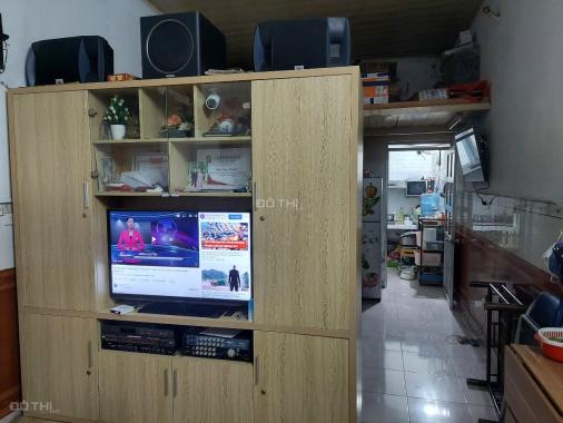 Cần bán gấp nhà mặt phố Văn Hội 42m2, ô tô, mặt chợ kinh doanh tốt nhỉnh 5 tỷ