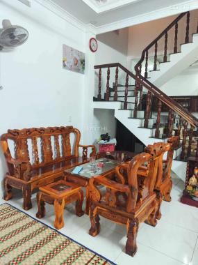 BÁN NHÀ ĐƯỜNG TTH07, Q12, 80M2, 4,5TỶ 2 LẦU 5PN,3WC, GIẢM CÒN 3.99TỶ