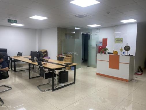 Cho thuê sàn văn phòng làm việc 120m2 giá tốt ở Lê Văn Lương Trung Hoà Cầu Giấy