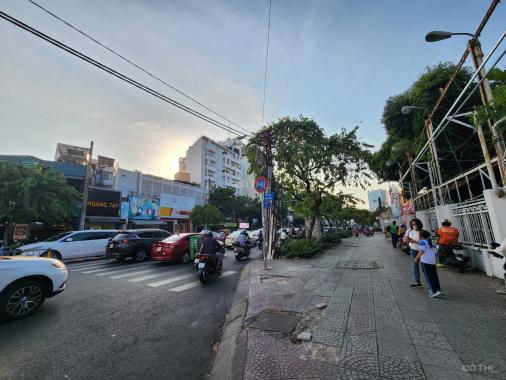 Cho thuê nhà GÓC 2MT 67-69 Cách Mạng Tháng Tám, Phường Bến Thành, Quận 1, Hồ Chí Minh