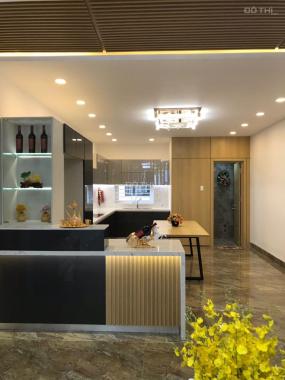 CHÍNH CHỦ GỬI BÁN NHÀ ĐẸP 4 TẦNG KẸP CỐNG MT ĐƯỜNG NGUYỄN SƠN, NGAY SKYLINE