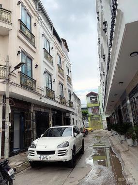 Căn góc 2 mặt HXH 4 tầng - Quốc lộ 1A, B.H.Hòa A, Bình Tân, gần ngã 3 Ao Đôi