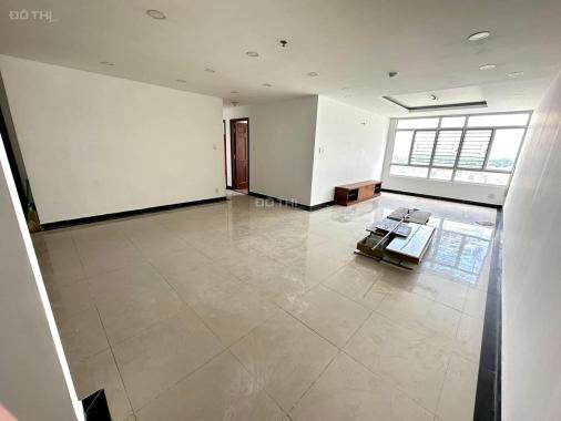 Bán căn hộ chung cư tại Phố Tạ Quang Bửu, Phường 5, Quận 8, Hồ Chí Minh diện tích 150m2