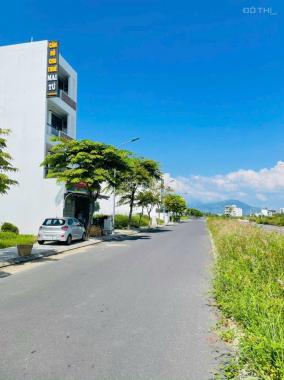 Lô góc đường Võ Văn Kiệt rộng 30m, KĐT An Bình Tân, TP Nha Trang giá cực tốt chỉ 4,3 tỷ ( 40,37 tri