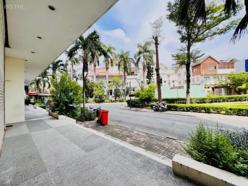 CHO THUÊ CỬA HÀNG TRUNG TÂM PHÚ MỸ HƯNG, QUẬN 7 GIÁ RẺ dtsd 107m2 trống suốt
