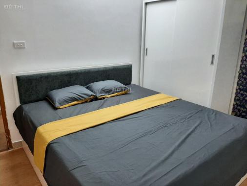 Cho thuê dự án 169 nguyễn ngọc vũ 2pn2wc 70m2 Full  11.5tr LH 0988215990