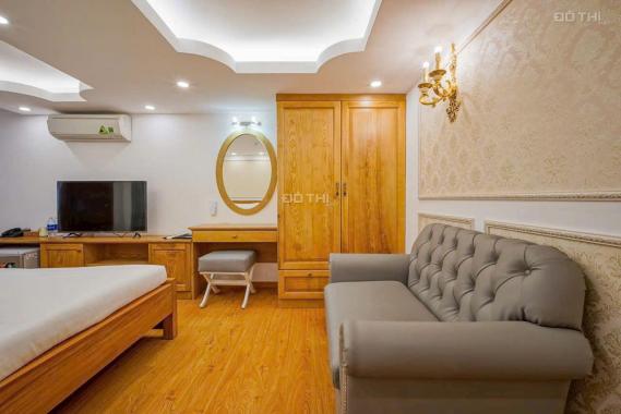 Cho thuê nhà phố góc đường Bùi Bằng Đoàn, Phú Mỹ Hưng, nhà đẹp, giá rẻ