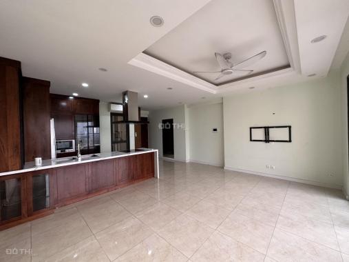 Hàng hot! Bán Căn hộ 3 phòng ngủ 112m2 tại Vinhomes D'Capitale đồ cơ bản, chỉ 7 tỷ, 0966410975
