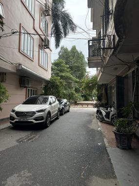 Bán nhà phố Trần Quang Diệu – Phân Lô – Ô tô tránh - Vỉa hè - Nội Thất Nhập.DT45m2