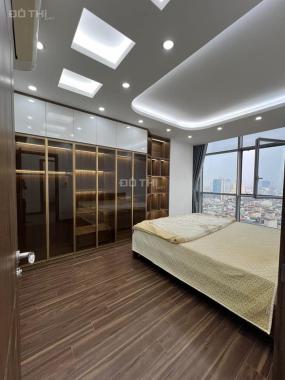 Chính chủ cần bán căn 3 ngủ 100m2 tại Eurowindow Trần Duy Hưng giá 5,x tỷ. LH 0978 073 450