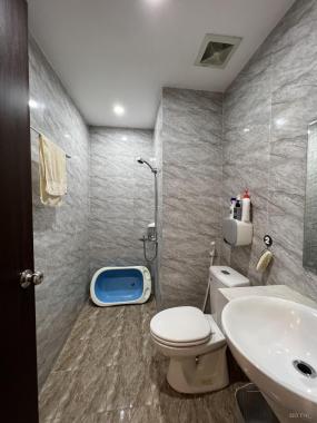 (Full đồ) Bán căn hộ Studio 38m2 chung cư cao cấp Vinhomes D'Capitale Trần Duy Hưng - Cầu Giấy