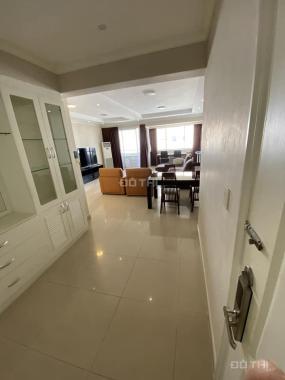 Căn hộ Mỹ Khánh 4 lầu trung, view hồ bơi, 3PN giá tốt ở Phú Mỹ Hưng