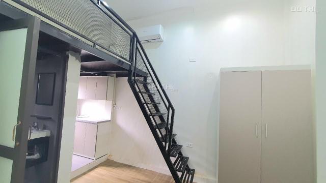 Bán Nhà phố Chùa Láng DT50m2, lô góc 3 mặt thoáng, khu PL gần hồ Giá 5 tỷ.